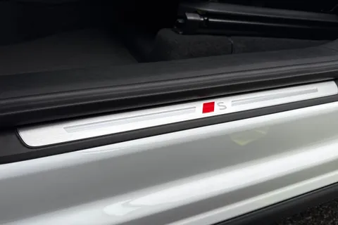  Audi Q6 E-Tron 100kWh Performance Edition 1 Auto 5dr Thumbnail #48