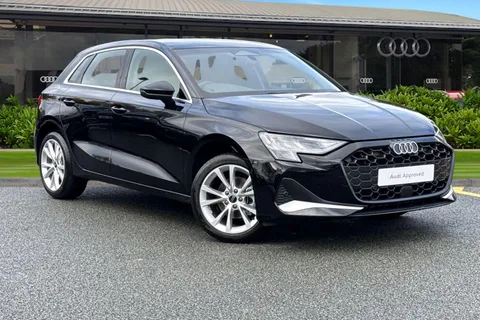 LX75OUJ Audi A3 Sport TFSI  116 PS S tronic Thumbnail #2