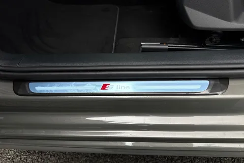  Audi A1 1.0 TFSI 30 S line Sportback Euro 6 (s/s) 5dr Thumbnail #38