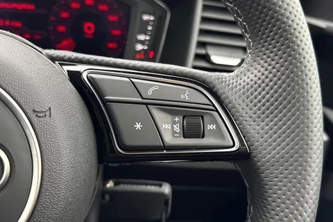  Audi A1 1.0 TFSI 30 S line Sportback Euro 6 (s/s) 5dr Thumbnail #46