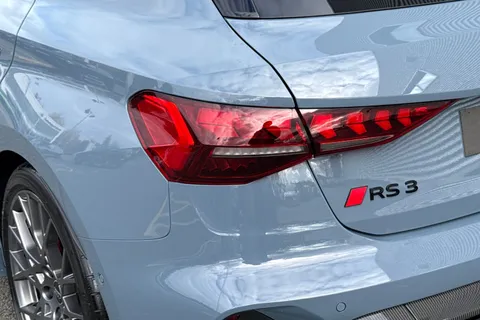  Audi RS 3 2.5 TFSI Carbon Black Sportback S Tronic quattro Euro 6 (s/s) 5dr Thumbnail #8