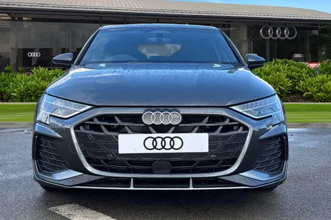  Audi A3 1.5 TFSI 35 S line Sportback Euro 6 (s/s) 5dr Thumbnail #6