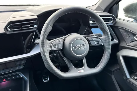  Audi A3 1.5 TFSI 35 S line Sportback Euro 6 (s/s) 5dr Thumbnail #18