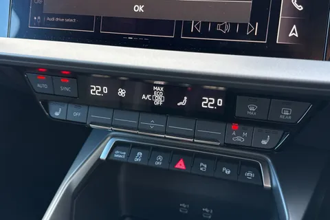  Audi A3 1.5 TFSI 35 S line Sportback Euro 6 (s/s) 5dr Thumbnail #22