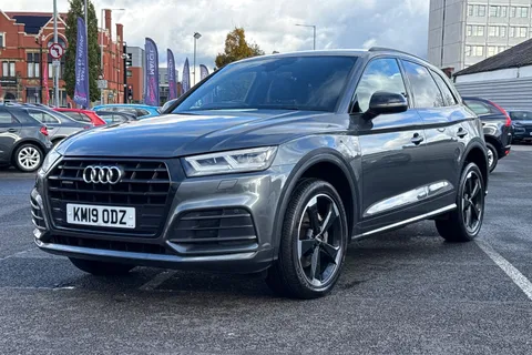 25 of 55 for AUDI Q5 40 TDI Quattro Black Edition 5dr S Tronic
