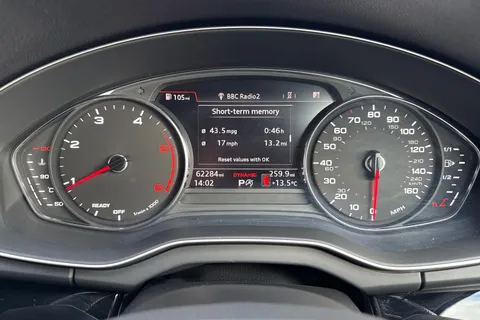 39 of 55 for AUDI Q5 40 TDI Quattro Black Edition 5dr S Tronic