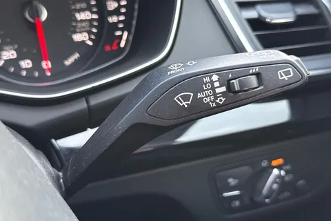 43 of 55 for AUDI Q5 40 TDI Quattro Black Edition 5dr S Tronic