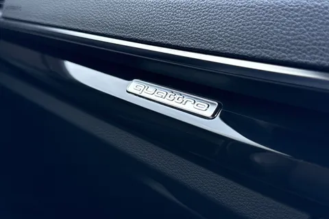 47 of 55 for AUDI Q5 40 TDI Quattro Black Edition 5dr S Tronic