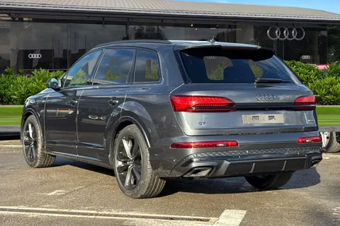  Audi Q7 3.0 TDI V6 50 Black Edition Tiptronic quattro Euro 6 (s/s) 5dr Thumbnail #3