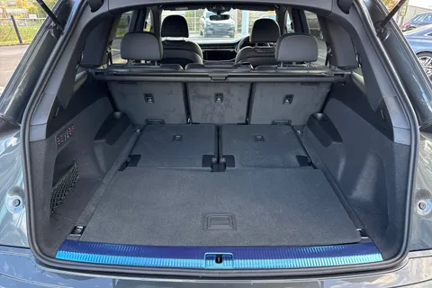  Audi Q7 3.0 TDI V6 50 Black Edition Tiptronic quattro Euro 6 (s/s) 5dr Thumbnail #7