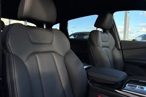  Audi Q7 3.0 TDI V6 50 Black Edition Tiptronic quattro Euro 6 (s/s) 5dr Thumbnail #24