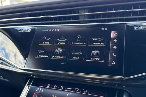  Audi Q7 3.0 TDI V6 50 Black Edition Tiptronic quattro Euro 6 (s/s) 5dr Thumbnail #46