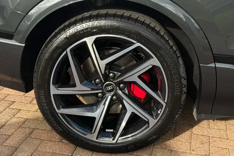 KN25VHU Audi Q6 E-Tron Q6 SUV Edition 1 e-tron quattro 285,00 kW Thumbnail #9