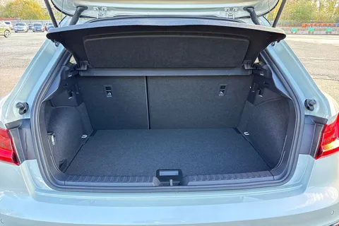  Audi A1 1.0 TFSI 25 Black Edition Sportback Euro 6 (s/s) 5dr Thumbnail #10