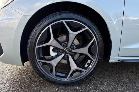  Audi A1 1.0 TFSI 25 Black Edition Sportback Euro 6 (s/s) 5dr Thumbnail #22