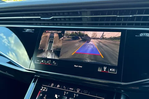  Audi SQ7 4.0 TFSI V8 Black Edition Tiptronic quattro Euro 6 (s/s) 5dr Thumbnail #36