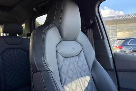  Audi SQ7 4.0 TFSI V8 Black Edition Tiptronic quattro Euro 6 (s/s) 5dr Thumbnail #45