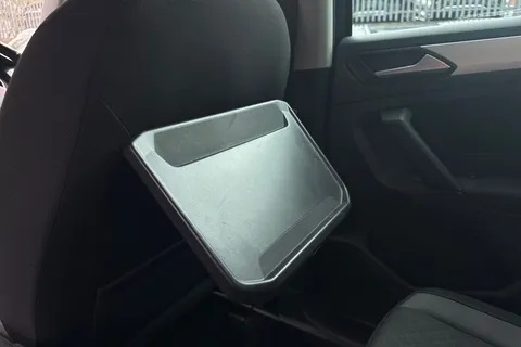 DY69WRU Volkswagen Tiguan 1.5 TSI EVO Match DSG Euro 6 (s/s) 5dr Thumbnail #26