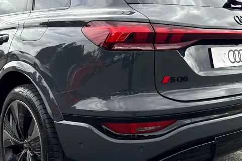  Audi Sq6 E-Tron 100kWh S Edition 1 Auto quattro 5dr Thumbnail #8