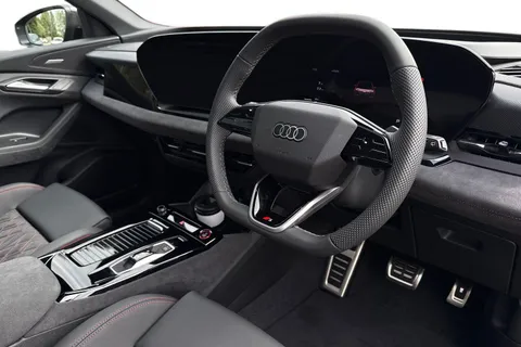  Audi Sq6 E-Tron 100kWh S Edition 1 Auto quattro 5dr Thumbnail #14