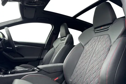  Audi Sq6 E-Tron 100kWh S Edition 1 Auto quattro 5dr Thumbnail #16