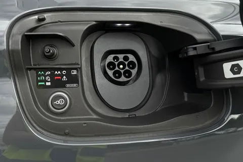  Audi Sq6 E-Tron 100kWh S Edition 1 Auto quattro 5dr Thumbnail #30