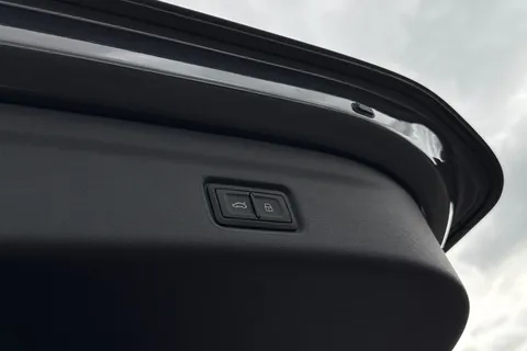  Audi Sq6 E-Tron 100kWh S Edition 1 Auto quattro 5dr Thumbnail #34