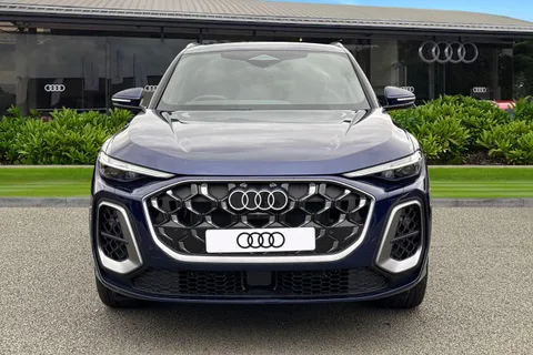 Audi Q5 2.0 TDI S line S Tronic quattro Euro 6 (s/s) 5dr Thumbnail #6