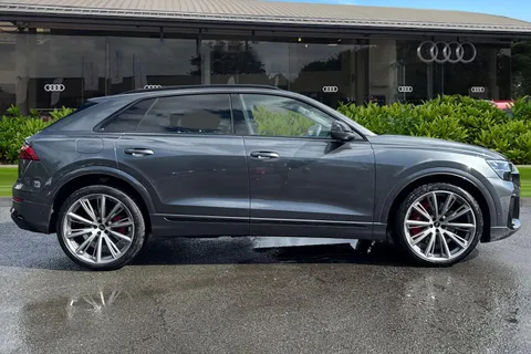  Audi SQ8 4.0 TFSI V8 Black Edition Tiptronic quattro Euro 6 (s/s) 5dr Thumbnail #4
