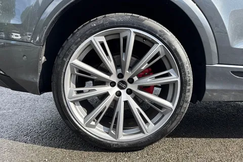  Audi SQ8 4.0 TFSI V8 Black Edition Tiptronic quattro Euro 6 (s/s) 5dr Thumbnail #11