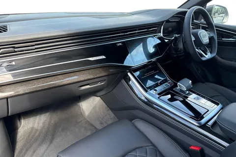  Audi SQ8 4.0 TFSI V8 Black Edition Tiptronic quattro Euro 6 (s/s) 5dr Thumbnail #15