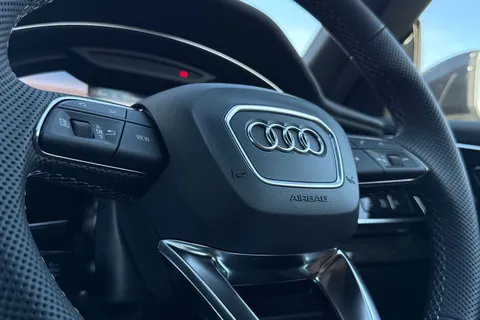  Audi SQ8 4.0 TFSI V8 Black Edition Tiptronic quattro Euro 6 (s/s) 5dr Thumbnail #61