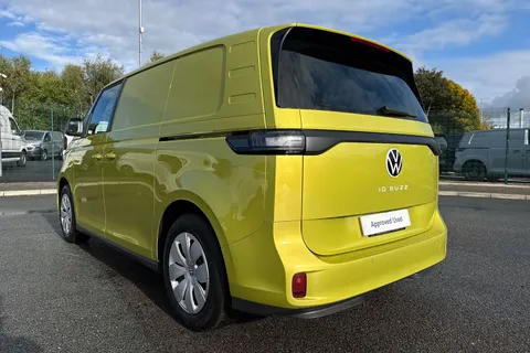 7 of 55 for Volkswagen Cargo Commerce SWB 286 PS 77 kWh - Delivery Mileage