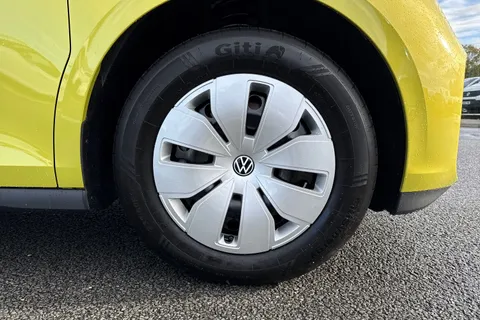 9 of 55 for Volkswagen Cargo Commerce SWB 286 PS 77 kWh - Delivery Mileage