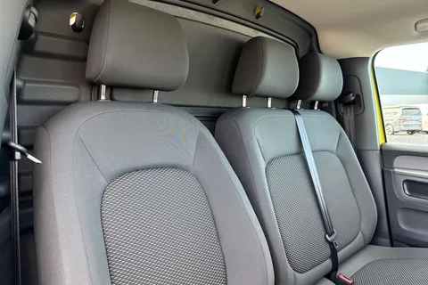 23 of 55 for Volkswagen Cargo Commerce SWB 286 PS 77 kWh - Delivery Mileage