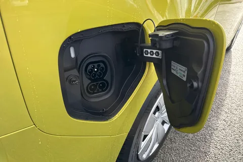 24 of 55 for Volkswagen Cargo Commerce SWB 286 PS 77 kWh - Delivery Mileage