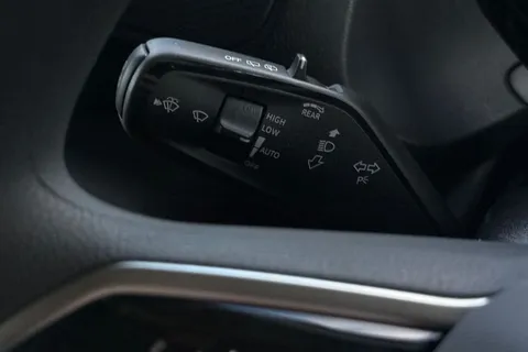 38 of 55 for Volkswagen Cargo Commerce SWB 286 PS 77 kWh - Delivery Mileage