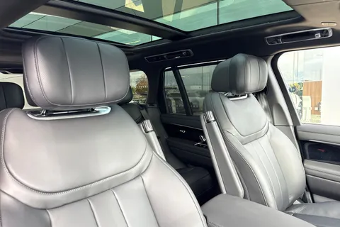 Land Rover Range Rover 3.0 D350 MHEV Autobiography Auto 4WD Euro 6 (s/s) 5dr Thumbnail #11