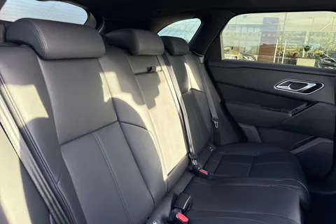  Land Rover Range Rover Velar 2.0 D200 MHEV Dynamic SE Auto 4WD Euro 6 (s/s) 5dr Thumbnail #13