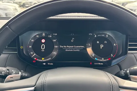 Land Rover Range Rover 3.0 D350 MHEV Autobiography Auto 4WD Euro 6 (s/s) 5dr Thumbnail #16