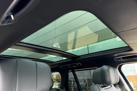 Land Rover Range Rover 3.0 D350 MHEV Autobiography Auto 4WD Euro 6 (s/s) 5dr Thumbnail #32