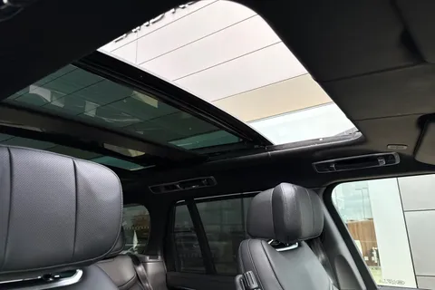 Land Rover Range Rover 3.0 D350 MHEV Autobiography Auto 4WD Euro 6 (s/s) 5dr Thumbnail #33