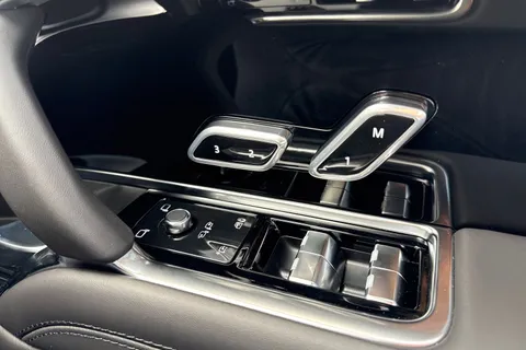 Land Rover Range Rover 3.0 D350 MHEV Autobiography Auto 4WD Euro 6 (s/s) 5dr Thumbnail #35