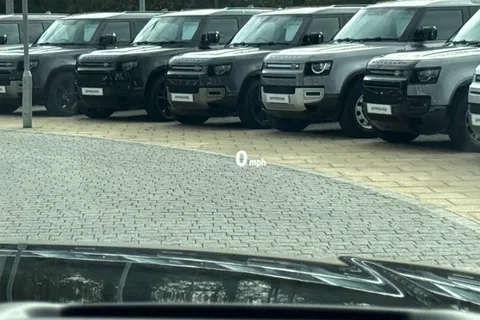 Land Rover Range Rover 3.0 D350 MHEV Autobiography Auto 4WD Euro 6 (s/s) 5dr Thumbnail #38