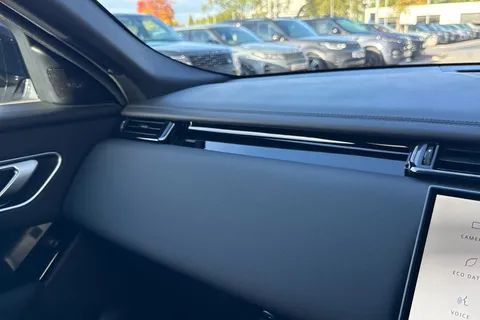  Land Rover Range Rover Velar 2.0 D200 MHEV Dynamic SE Auto 4WD Euro 6 (s/s) 5dr Thumbnail #55