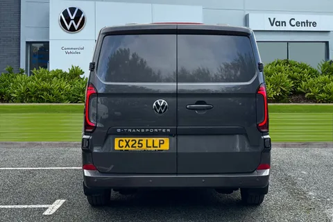 CX25LLP Volkswagen E-Transporter 100kW 65kWh Commerce Pro Van Auto Thumbnail #5