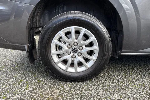 CX25LLP Volkswagen E-Transporter 100kW 65kWh Commerce Pro Van Auto Thumbnail #12