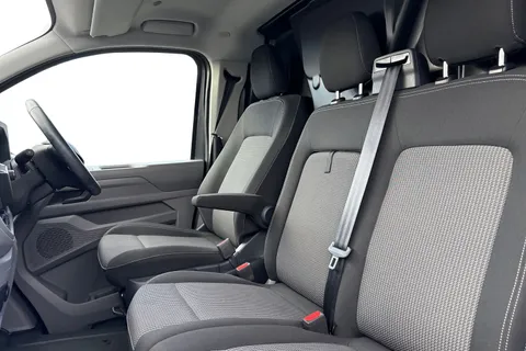 CX25LLP Volkswagen E-Transporter 100kW 65kWh Commerce Pro Van Auto Thumbnail #16