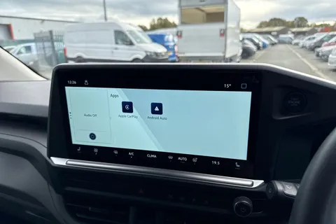 CX25LLP Volkswagen E-Transporter 100kW 65kWh Commerce Pro Van Auto Thumbnail #17