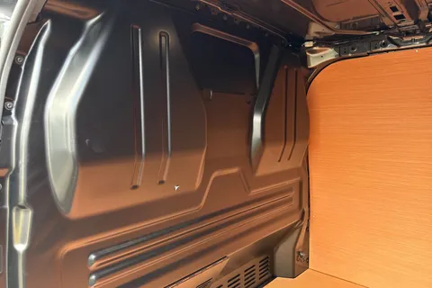 CX25LLP Volkswagen E-Transporter 100kW 65kWh Commerce Pro Van Auto Thumbnail #28